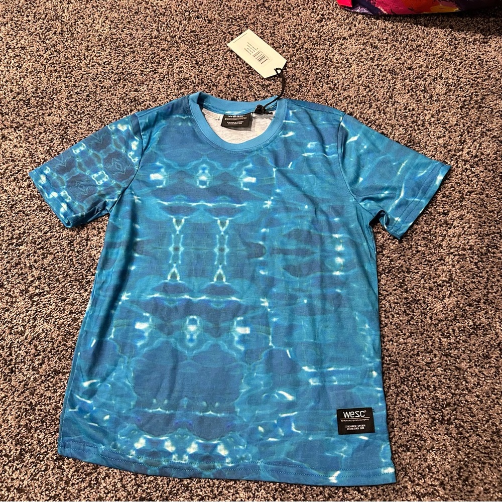 Boys WESC boys t-shirt size M